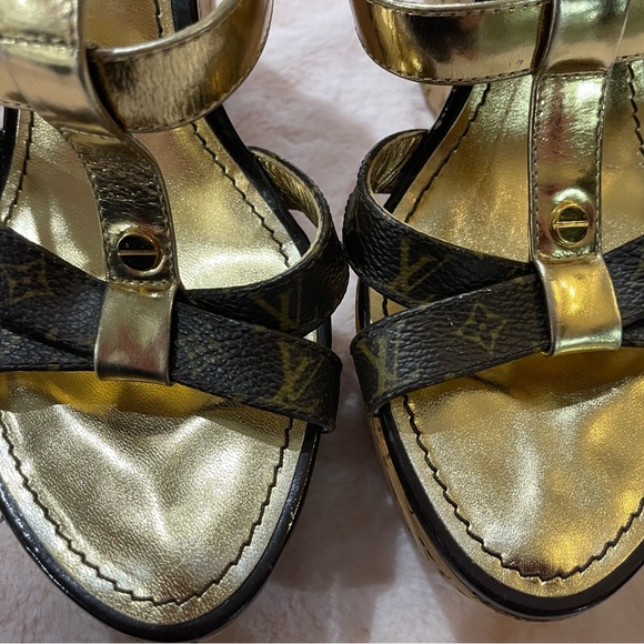 Louis Vuitton cork platform wedges, gold and brown leather heels. Size 37 - Picture 9 of 16